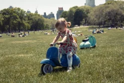 Ambosstoys Primo Classic Pink Ride-On (Leather Seat)