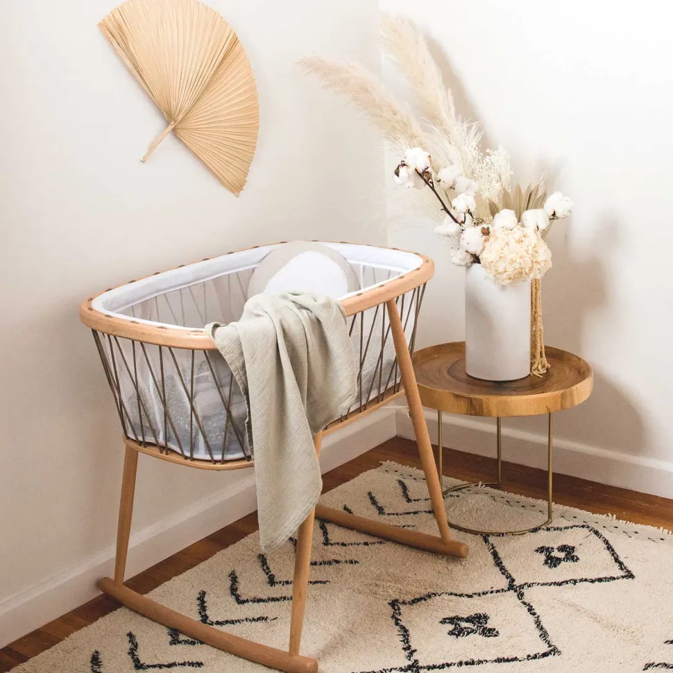 Charlie Crane Kumi Cradle - Hazelnut