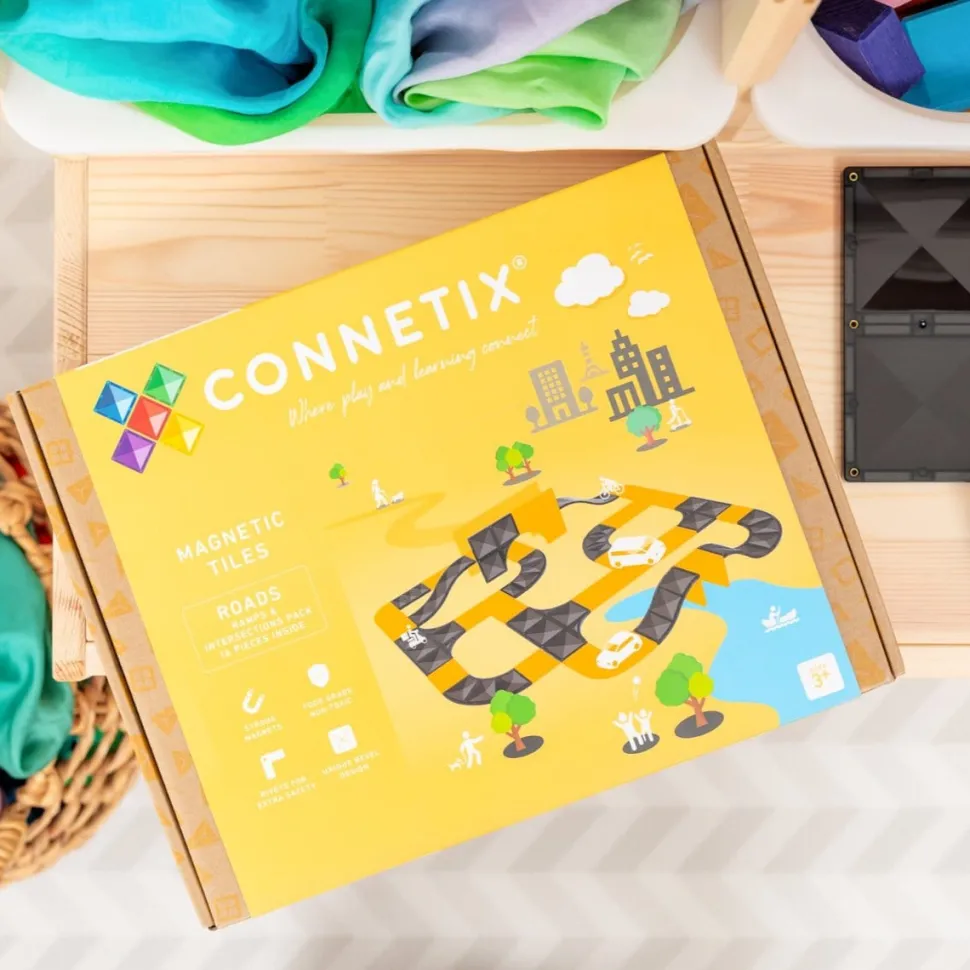 Connetix Tiles Roads Ramps and Intersections Pack 16 Piece