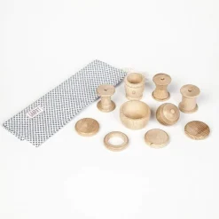 Grapat Treasure Basket with 10 Natural Elements