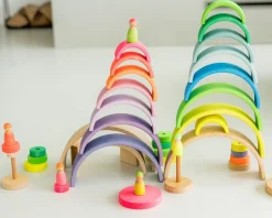 Grimm's Rainbow Neon Green 10 Piece + Small Conical Tower Neon Green