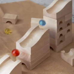 Guidecraft Unit Block Marble Run – 40 pc. set