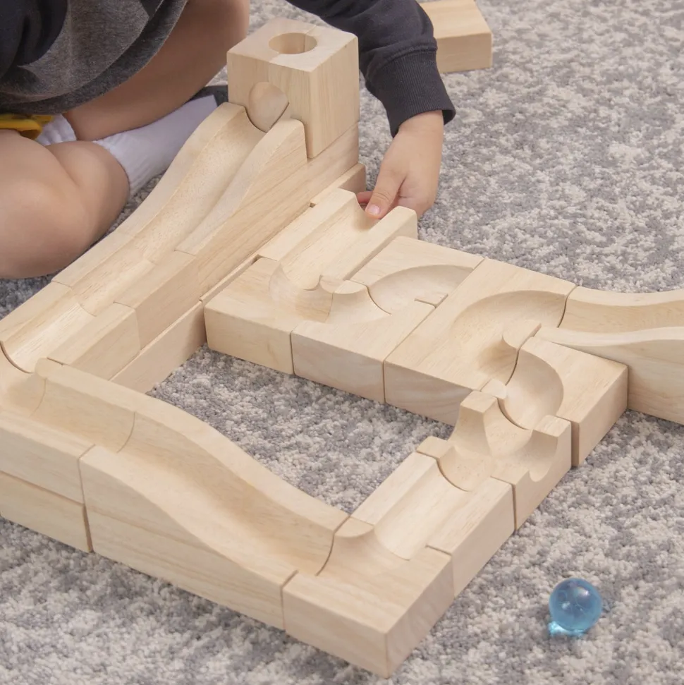 Guidecraft Unit Block Marble Run – 40 pc. set