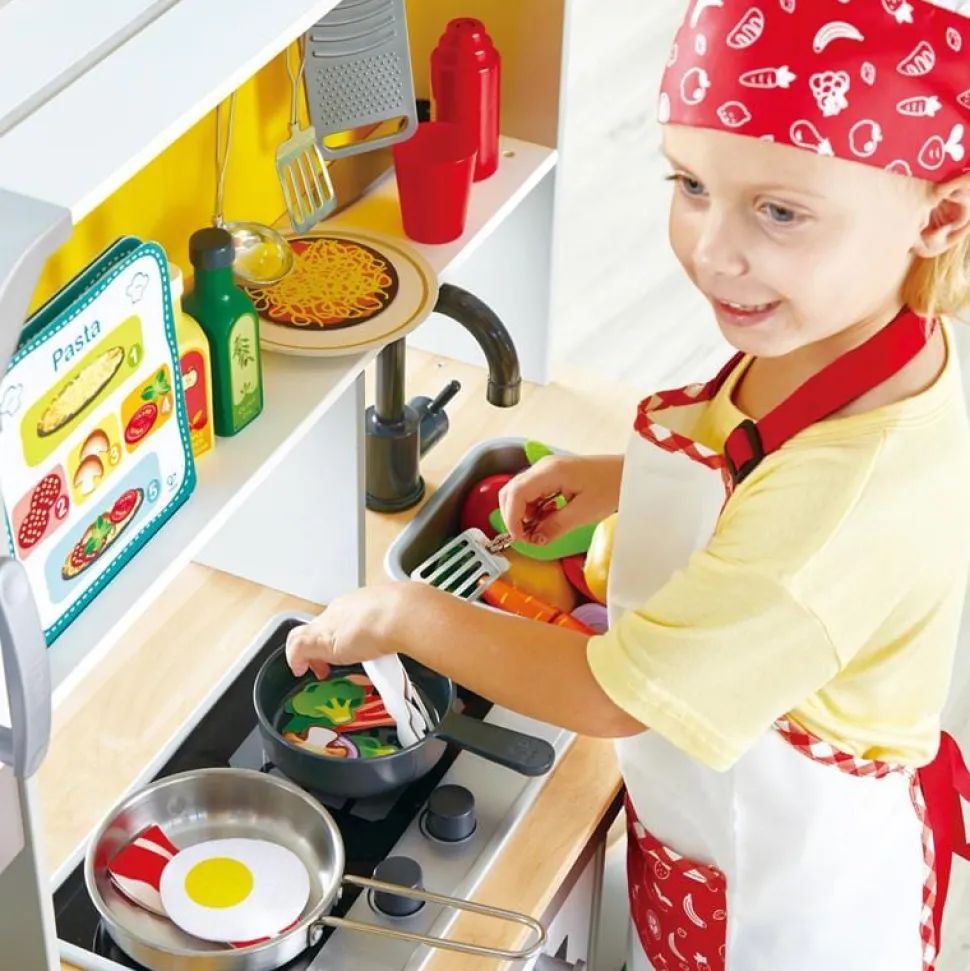 Hape Deluxe Kitchen with Fun Fan Stove