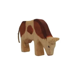 HolzWald Cow eating
