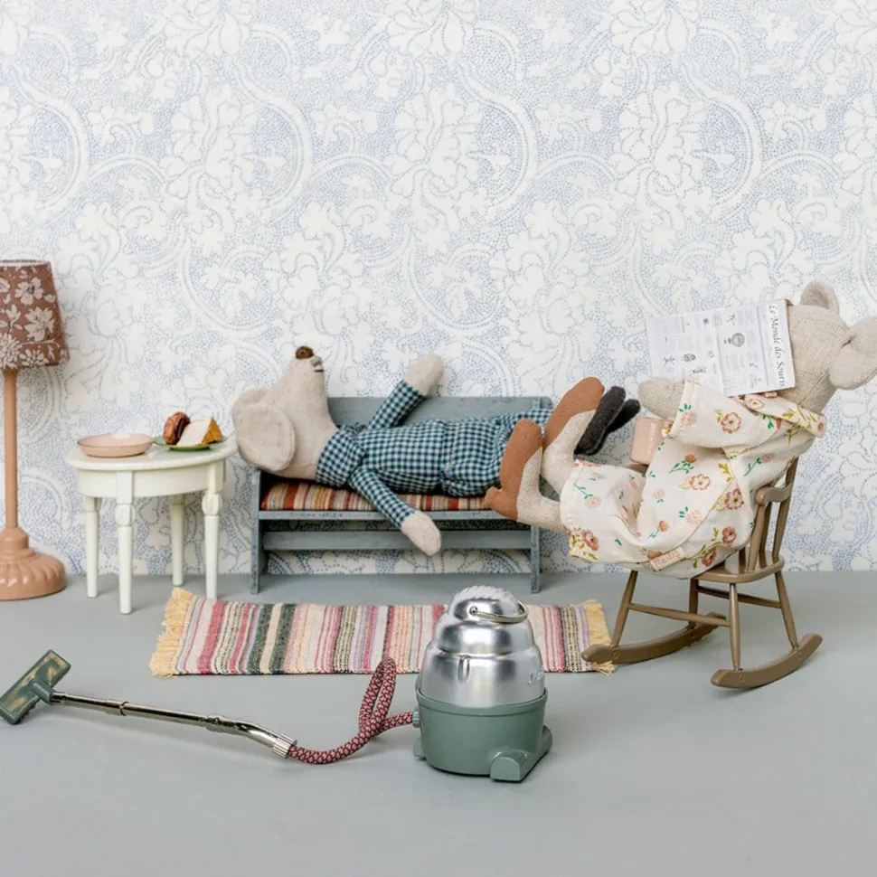Maileg Bench Mouse