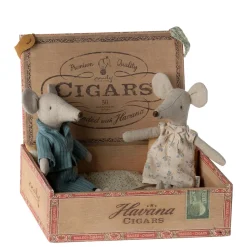 Maileg Mum and Dad Mice in Cigarbox
