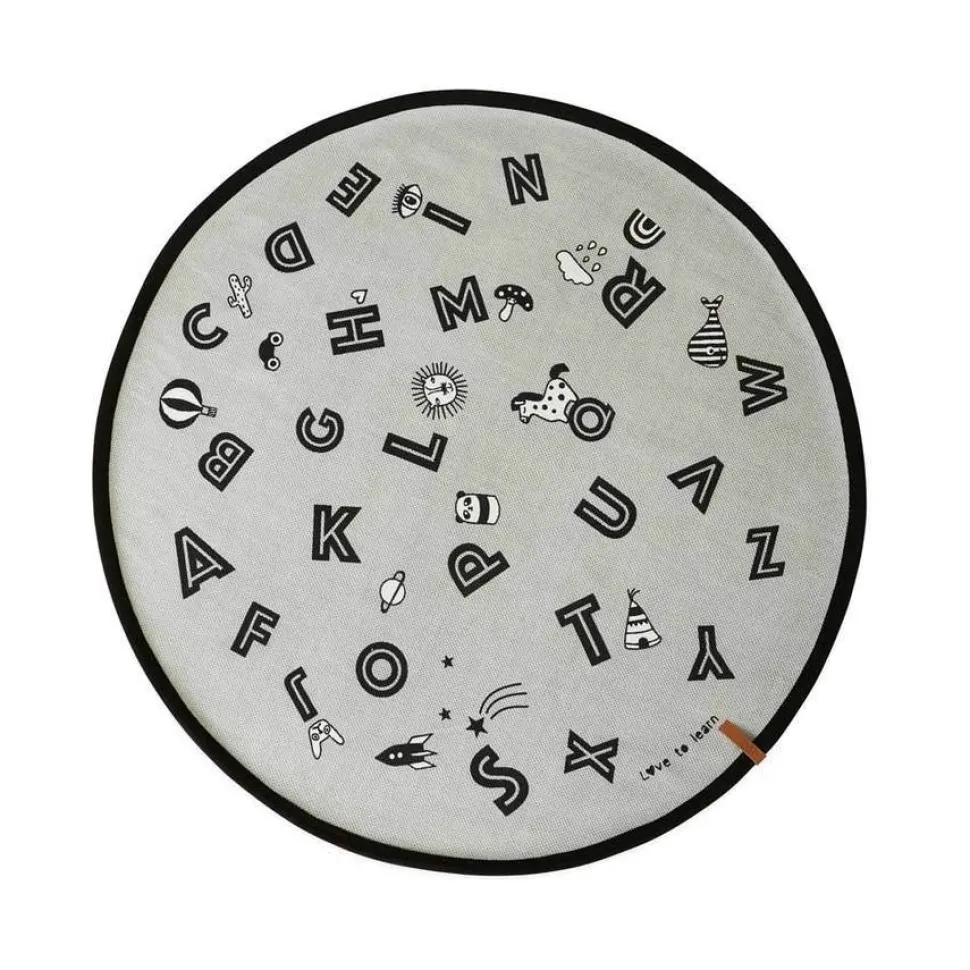 OYOY The Alphabet Rug