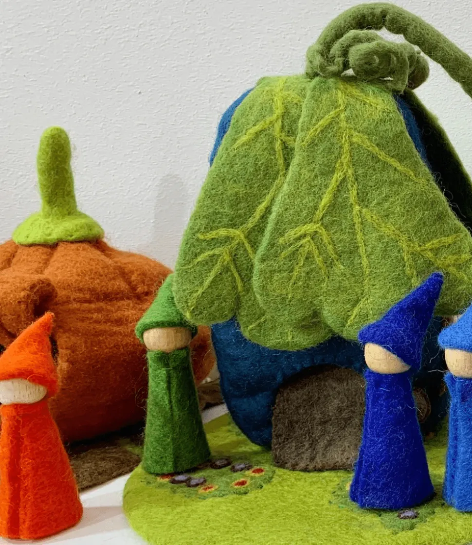Papoose Toys - Rainbow Gnomes Wood Bodies (7 Piece Set)