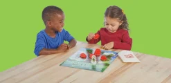 Peaceable Kingdom Game – Smoosh & Seek Tree House