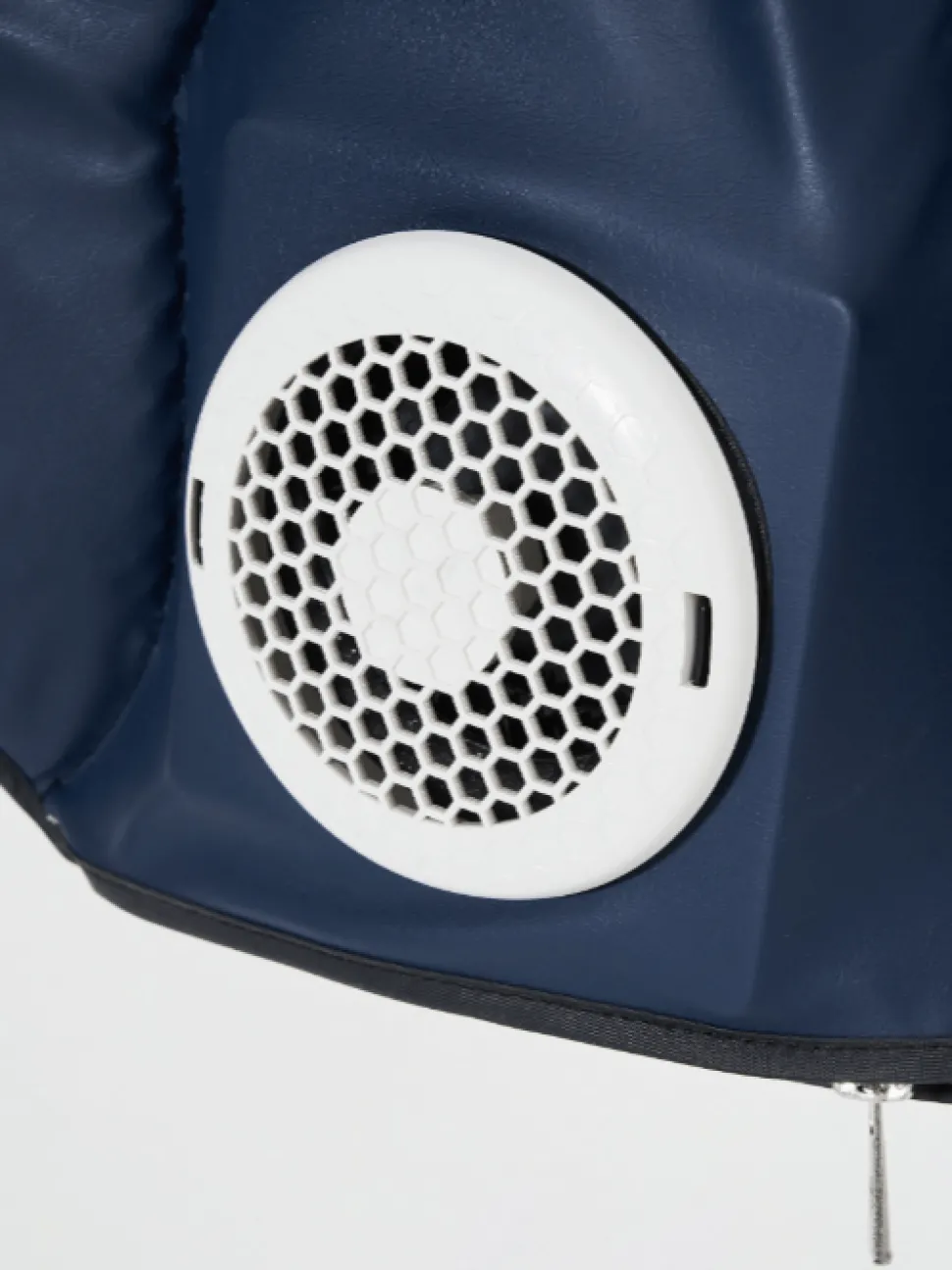 Poled Airluv2 Donut Airflow Cooler Pad- Cream