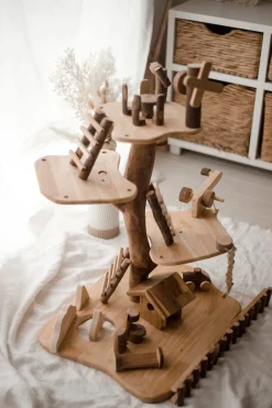 QToys Adventure Tree House