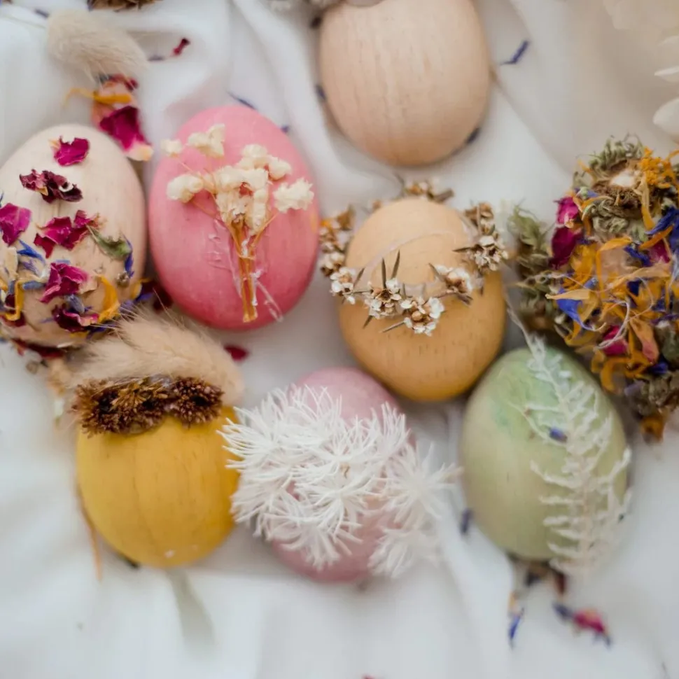 QToys DIY Wooden Eggs (set of 12)