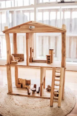 QToys Eco Doll house
