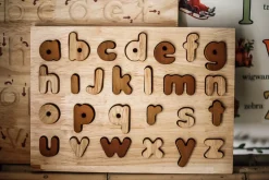 QToys Natural Lowercase Puzzle
