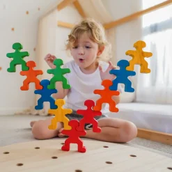 QToys Rainbow People