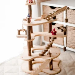 QToys Three Level Tree House Play Set
