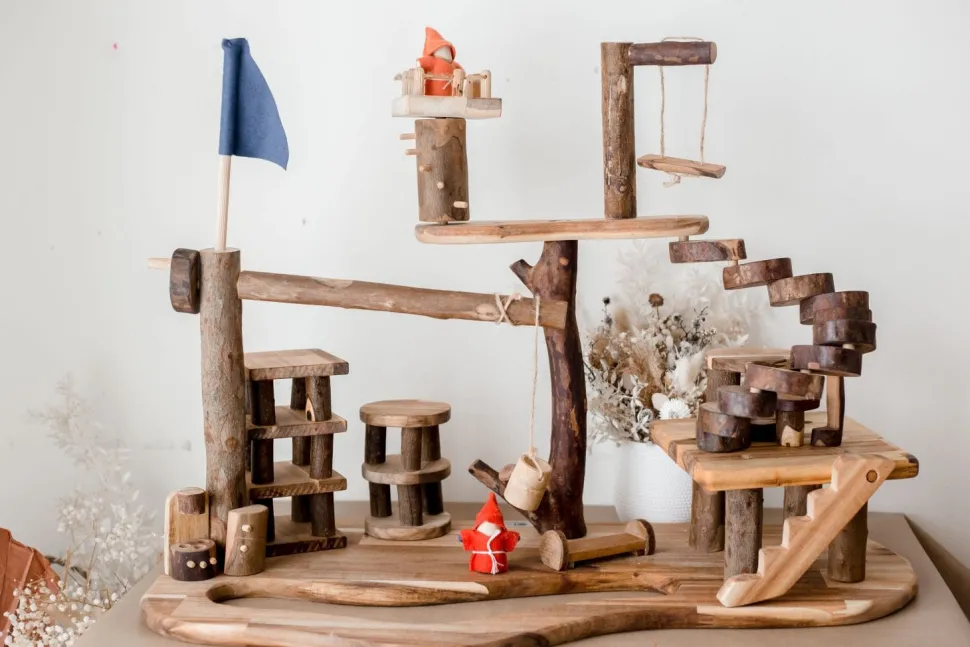 QToys Tree House Complex