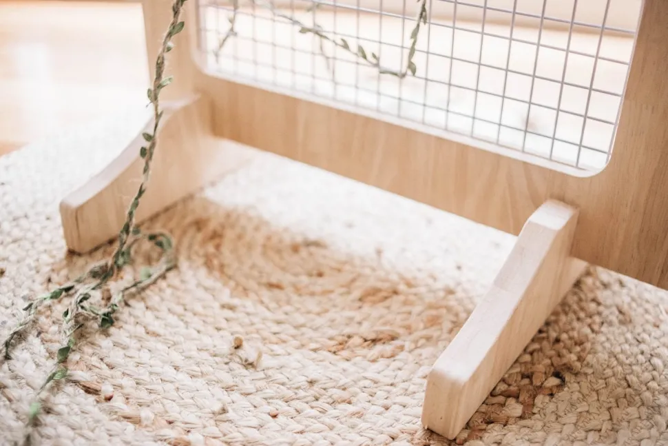 QToys Weaving Station