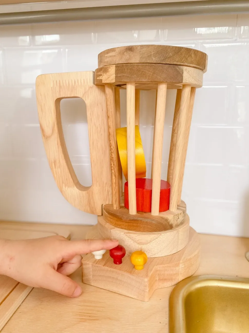 QToys Wooden Blender