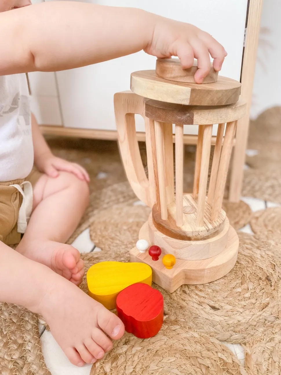 QToys Wooden Blender
