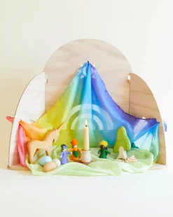 Sarah's Silks Nature Table