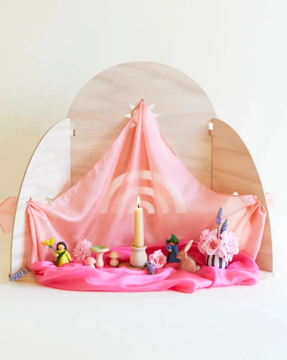 Sarah's Silks Nature Table