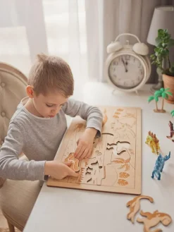 Stuka Puka Prehistoric World Puzzle