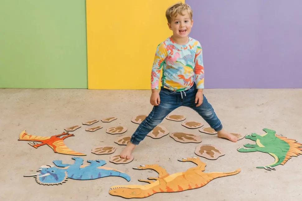 The Freckled Frog Chasing Dinosaurs!